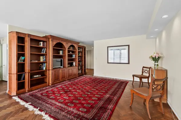 1212 N Lake Shore DR #28CS, Chicago, IL 60610