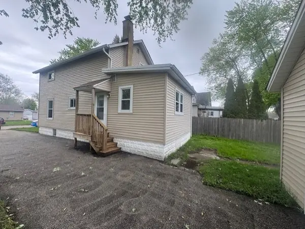 838 Spruce ST, Aurora, IL 60506