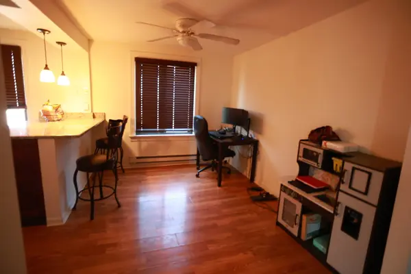 4550 W 57th ST #3D2, Chicago, IL 60629