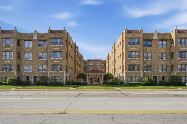 1622 18TH AVE #24, Rock Island, IL 61201