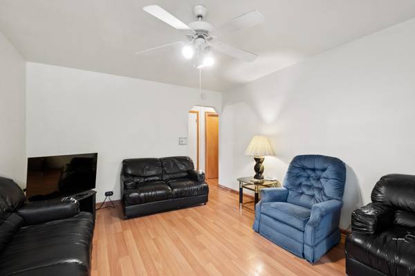 1418 N Waller AVE, Chicago, IL 60651