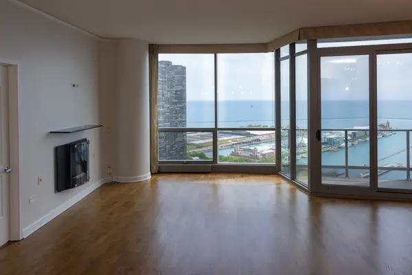 420 E WATERSIDE DR #4114, Chicago, IL 60601