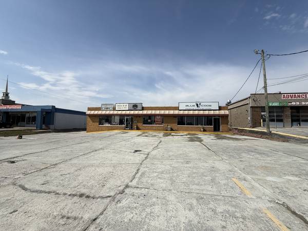 3548 Brady ST, Davenport, IA 52806