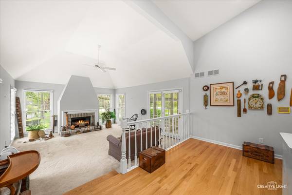 1 Glengarry LN, Sugar Grove, IL 60554