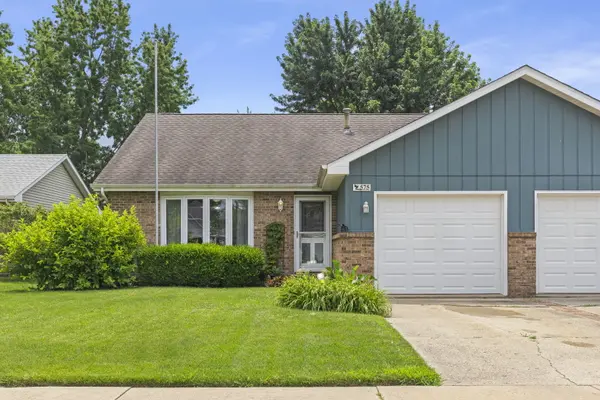 575 Elizabeth DR, Coal City, IL 60416