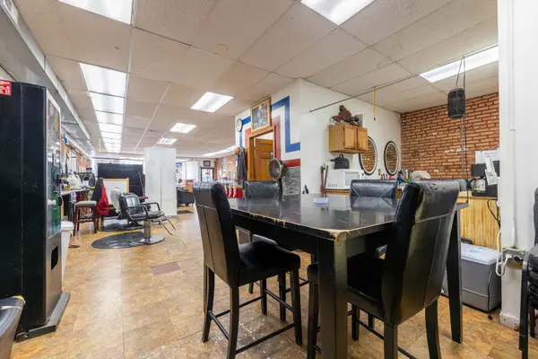 4436 W Madison ST, Chicago, IL 60624