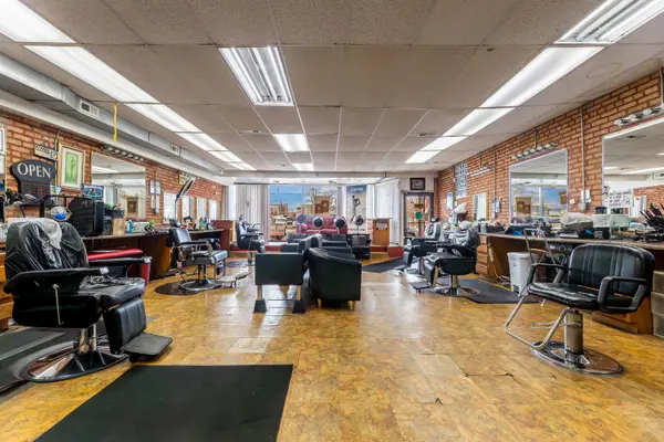 4436 W Madison ST, Chicago, IL 60624