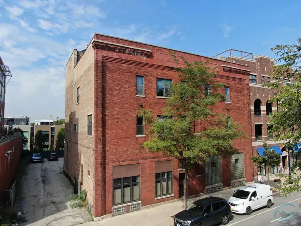 4848 N Clark ST, Chicago, IL 60640
