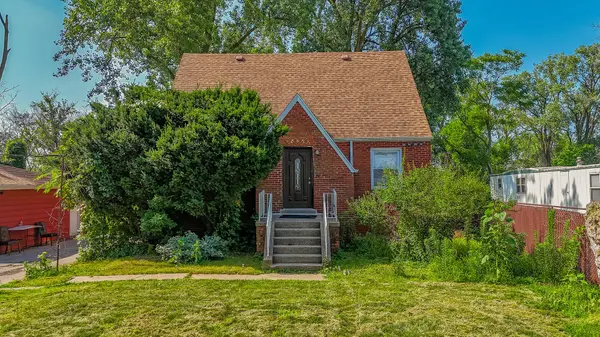 2910 E 138 PL, Burnham, IL 60633