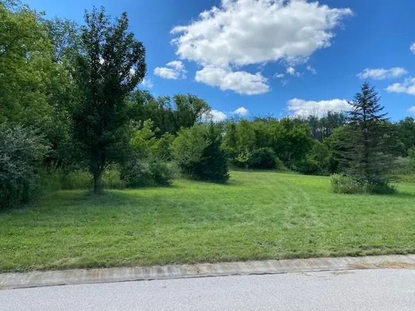 4223 Northgate DR, Spring Grove, IL 60081