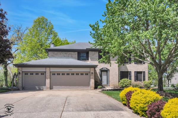 11515 Ellwood Greens RD, Genoa, IL 60135