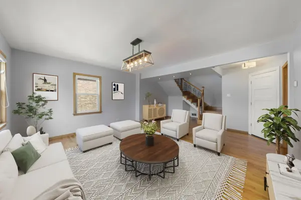 3037 Ernst ST, Franklin Park, IL 60131