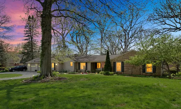 401 Turkey Farm RD, Mahomet, IL 61853