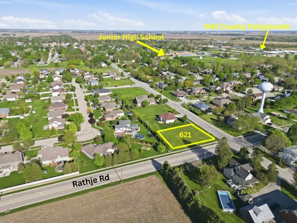 621 W Corning AVE, Peotone, IL 60468