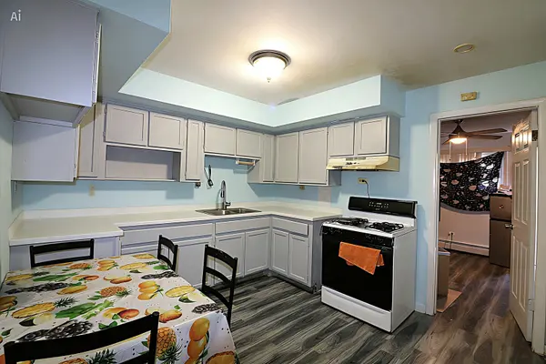 1109 Holiday LN #2, Des Plaines, IL 60016