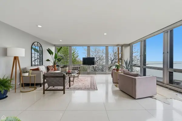 860 N LAKE SHORE DR #3K, Chicago, IL 60611