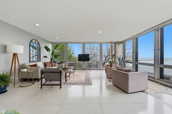 860 N LAKE SHORE DR #3K, Chicago, IL 60611