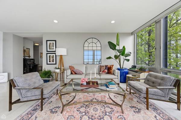 860 N LAKE SHORE DR #3K, Chicago, IL 60611