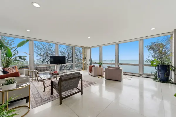 860 N LAKE SHORE DR #3K, Chicago, IL 60611