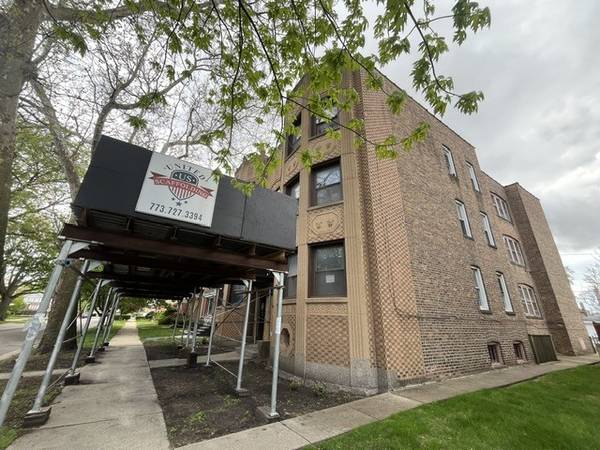8620 S Drexel AVE, Chicago, IL 60619