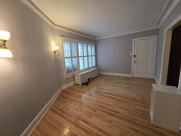 548 W Brompton AVE #1E, Chicago, IL 60657