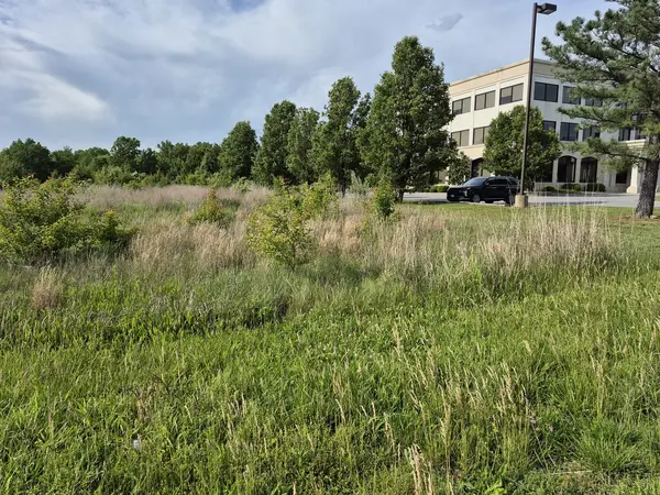 0000 Reed Station Pkwy, Carbondale, IL 62901