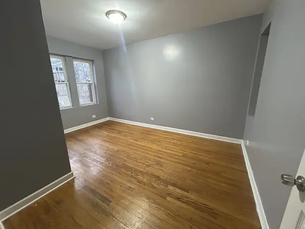 8226 S Drexel AVE, Chicago, IL 60619