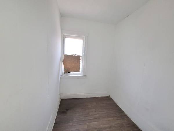 2641 W 69th ST, Chicago, IL 60629