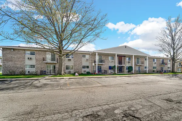 9351 LADYBIRD LN #1D, Des Plaines, IL 60016