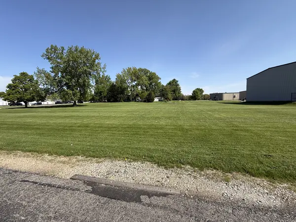 25501 W Wolfs Crossing RD, Plainfield, IL 60585