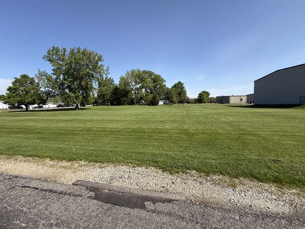25501 W Wolfs Crossing RD, Plainfield, IL 60585