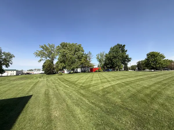 25501 W Wolfs Crossing RD, Plainfield, IL 60585