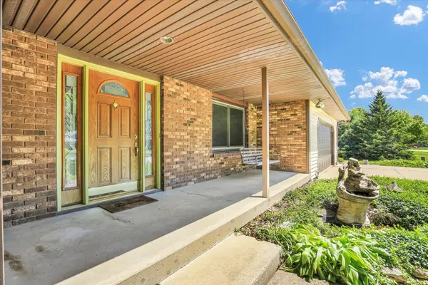 28 Dunlap DR, Sidney, IL 61877