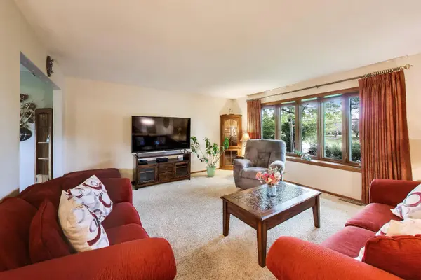 34073 N Fairfield RD, Round Lake, IL 60073