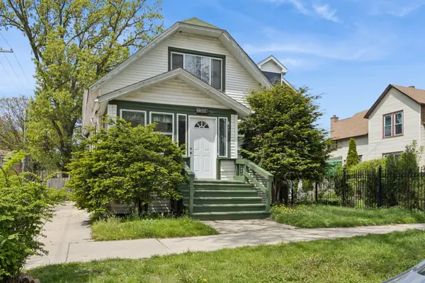7220 N Hamilton AVE, Chicago, IL 60645