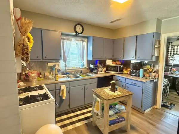 204 W 18th ST, Metropolis, IL 62960