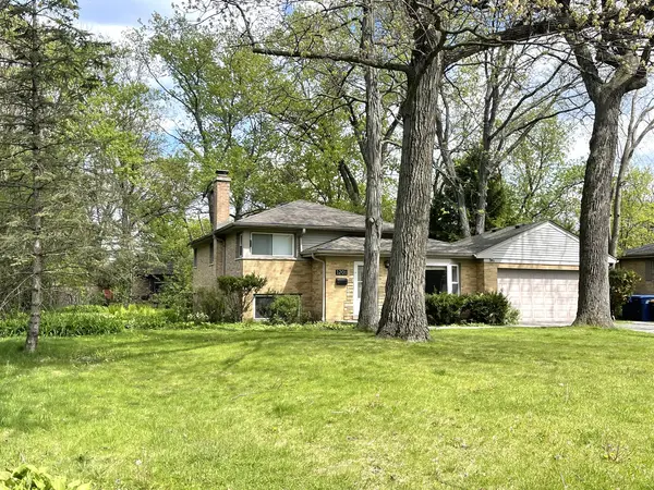 1201 DARYL LN, Northbrook, IL 60062