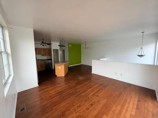 370 Main ST, Park Forest, IL 60466
