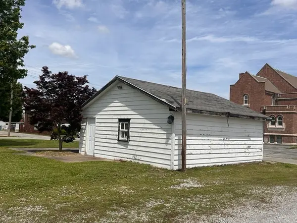112 N 15th ST, Murphysboro, IL 62966