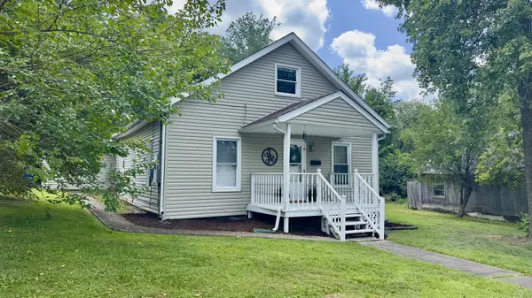 1106 E Clark ST, West Frankfort, IL 62896