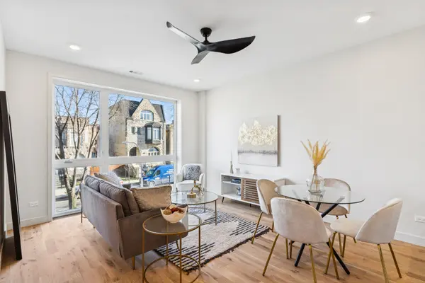 4208 S Calumet AVE #201, Chicago, IL 60653