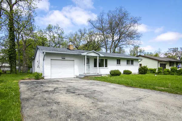 988 Spruce LN, St. Anne, IL 60964