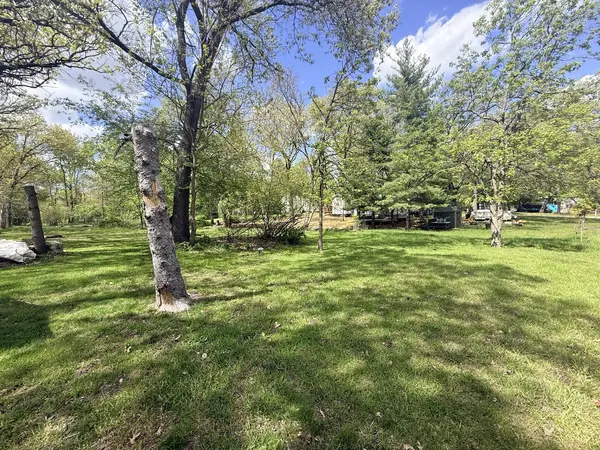 2-203 Woodhaven Lakes, Sublette, IL 61367