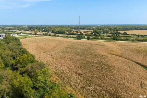 Lot 4 118th AVE, Davenport, IA 52804