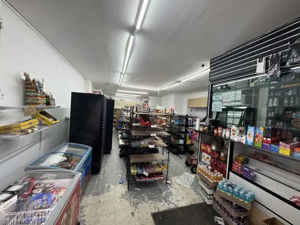 401 S Cicero AVE, Chicago, IL 60644