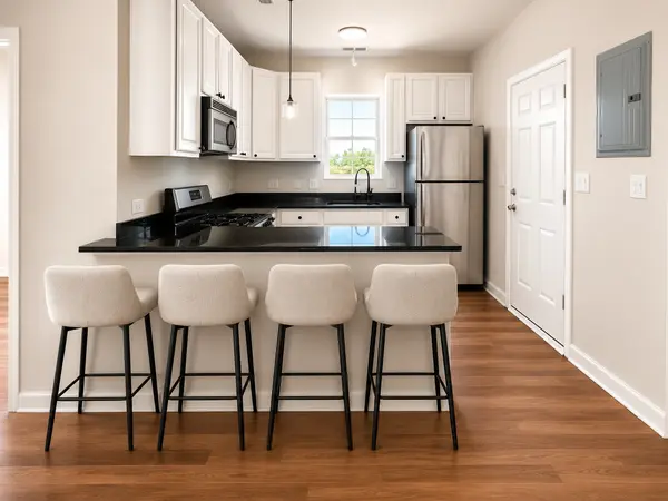 3518 N Hamlin AVE #3, Chicago, IL 60618