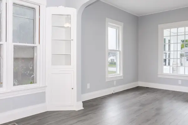 125 E Jackson ST, Cullom, IL 60929