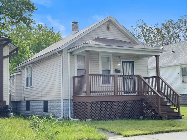 7715 S Maryland AVE, Chicago, IL 60619