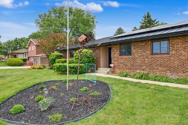 518 E South Court ST, Chatsworth, IL 60921