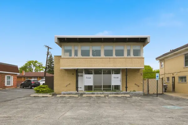 10550 W Cermak RD, Westchester, IL 60154